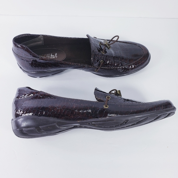 Vaneli Sport Flats Snake Skin.. - Picture 6 of 8